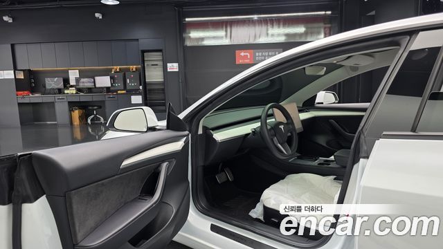 Tesla Model 3 2022 — photo 13