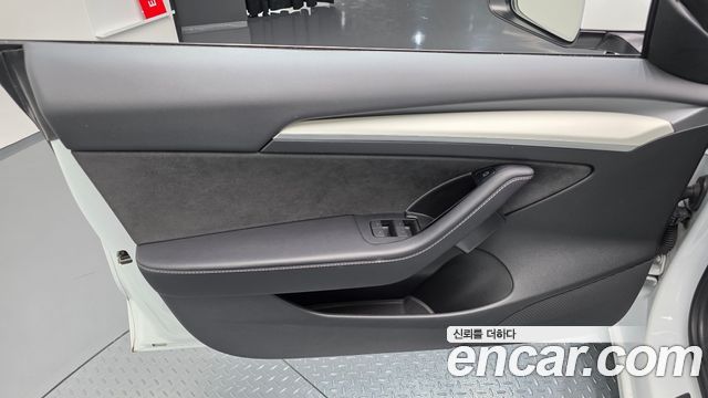 Tesla Model 3 2022 — photo 14