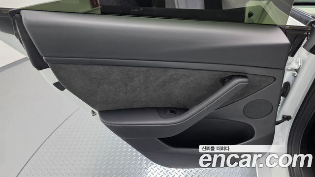 Tesla Model 3 2022 — photo 15