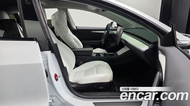 Tesla Model 3 2022 — photo 16
