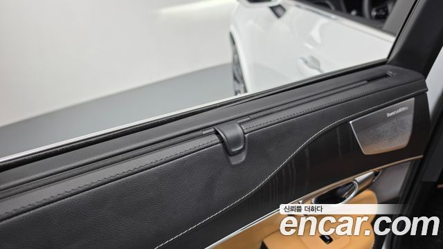 Volvo XC90 2023 — photo 39