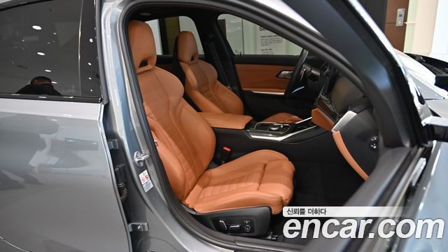 BMW 3-Series 2024 — photo 13