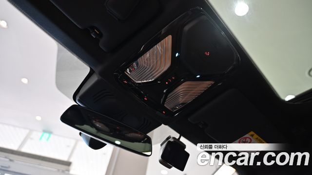 BMW 3-Series 2024 — photo 20