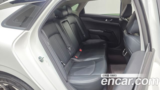 Kia K5 2026 — photo 17