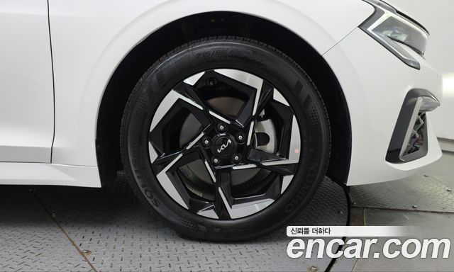 Kia K5 2026 — photo 7