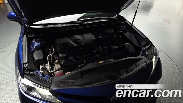 Toyota Camry 2018 — photo 6