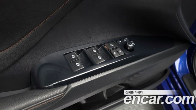 Toyota Camry 2018 — photo 23
