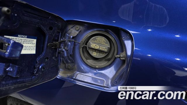 Toyota Camry 2018 — photo 33