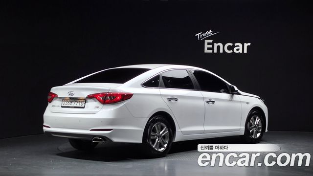 Hyundai Sonata 2017 — photo 2