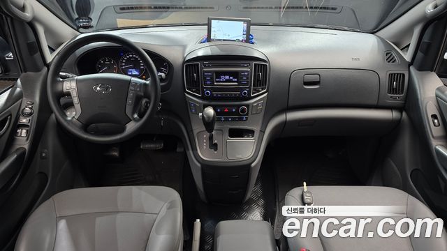 Hyundai Starex 2020 — photo 7