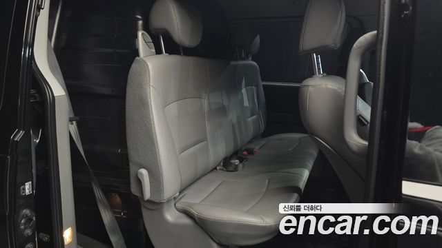 Hyundai Starex 2020 — photo 11