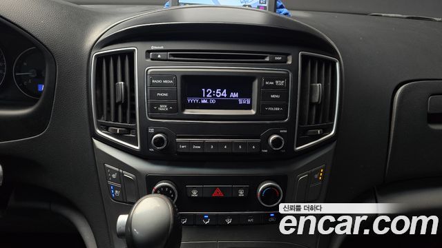 Hyundai Starex 2020 — photo 16
