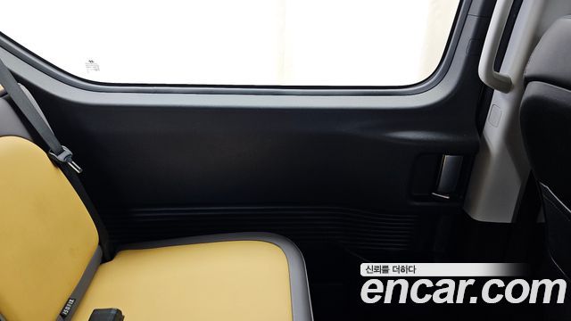 Hyundai Staria 2023 — photo 15