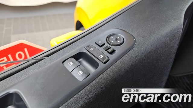 Hyundai Staria 2023 — photo 29
