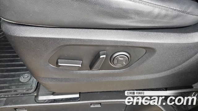 Hyundai Staria 2023 — photo 31