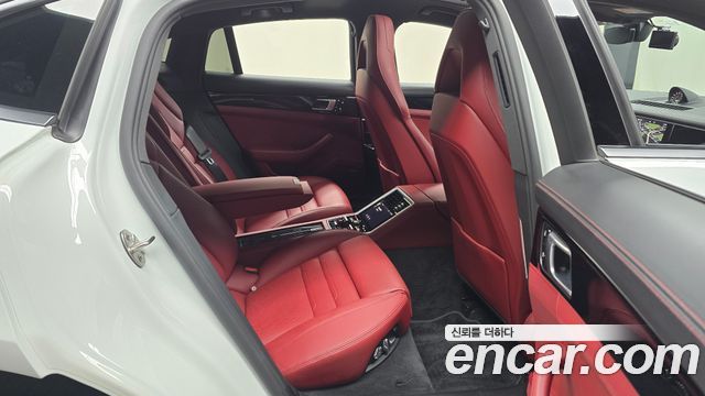 Porsche Panamera 2020 — photo 12