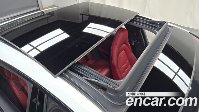 Porsche Panamera 2020 — photo 17