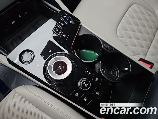 Kia Sportage 2024 — photo 8