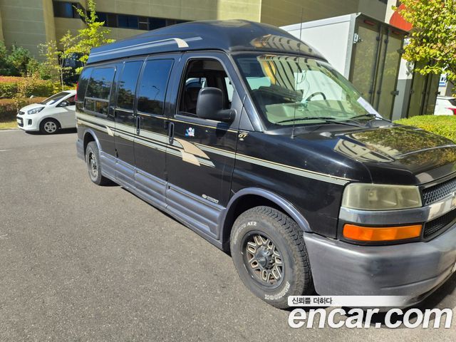 Chevrolet Chevy Van 2003 — photo 2