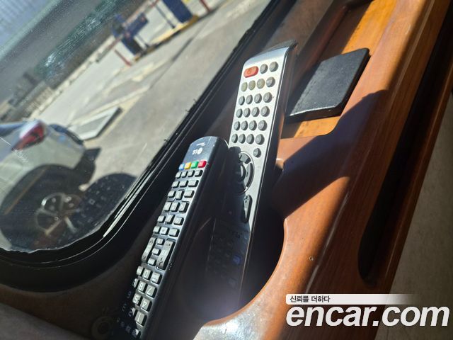 Chevrolet Chevy Van 2003 — photo 10