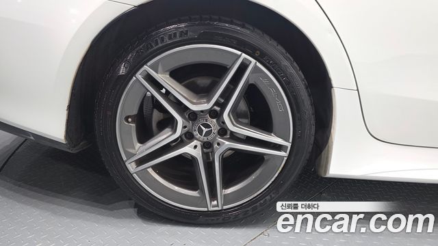 Mercedes-Benz CLS-Class 2019 — photo 7