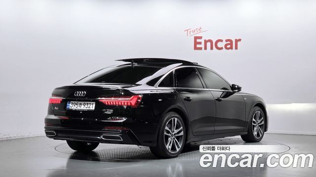 Audi A6 2022 — photo 2