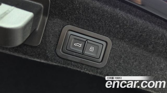 Audi A6 2022 — photo 15