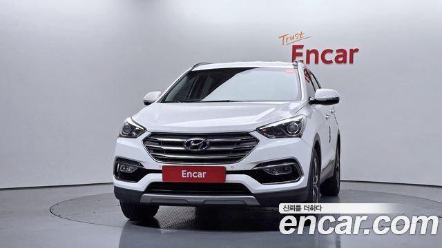 Hyundai Santafe 2016 — photo 3