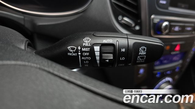 Hyundai Santafe 2016 — photo 28