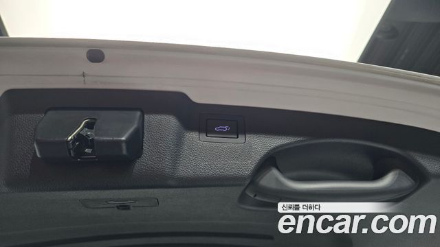 Hyundai Santafe 2016 — photo 33