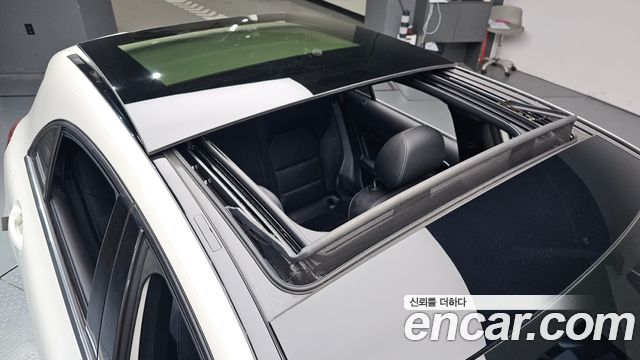 Mercedes-Benz A-Class 2017 — photo 34
