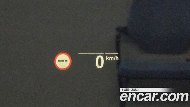 BMW 7-Series 2022 — photo 25