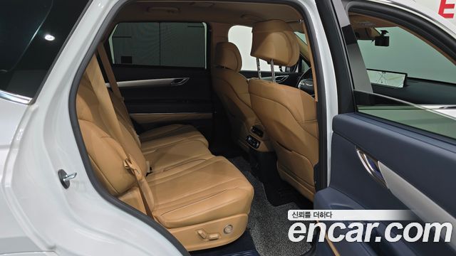 Genesis GV80 2023 — photo 17