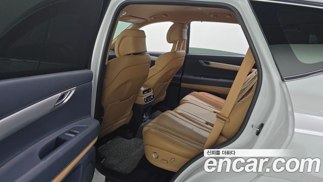 Genesis GV80 2023 — photo 18