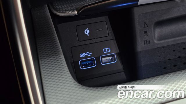 Genesis GV80 2023 — photo 19