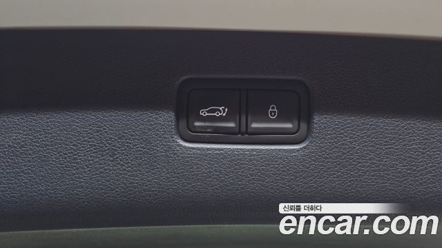 Genesis GV80 2023 — photo 24