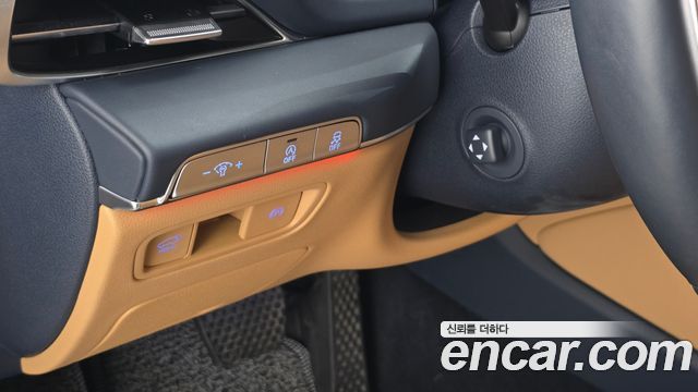 Genesis GV80 2023 — photo 27