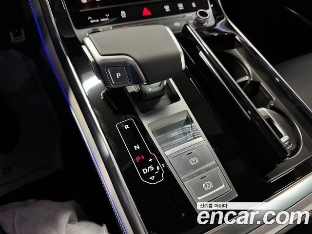 Audi Q8 2026 — photo 10