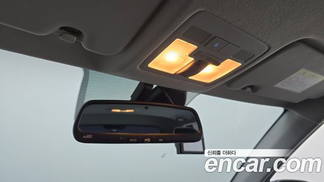 Hyundai Venue 2021 — photo 15