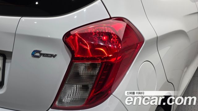 Chevrolet Korea Spark 2017 — photo 9