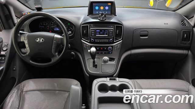 Hyundai Starex 2016 — photo 10
