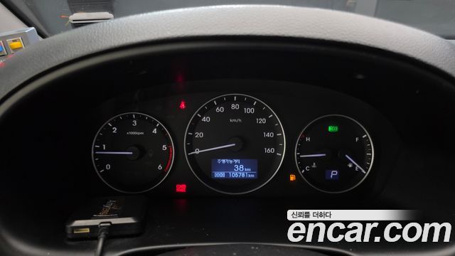 Hyundai Starex 2016 — photo 11