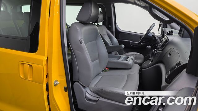 Hyundai Starex 2016 — photo 16
