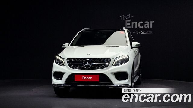 Mercedes-Benz GLE-Class 2016 — photo 3