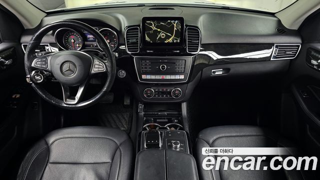Mercedes-Benz GLE-Class 2016 — photo 7