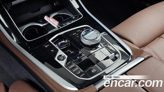 BMW X5 2025 — photo 12
