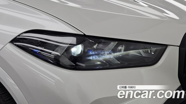 BMW X5 2025 — photo 8