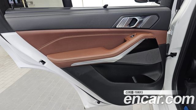 BMW X5 2025 — photo 15