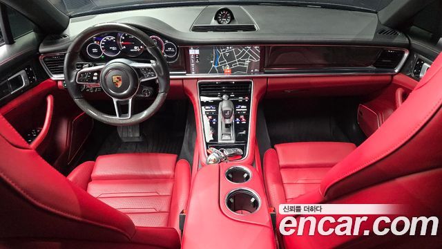 Porsche Panamera 2020 — photo 10