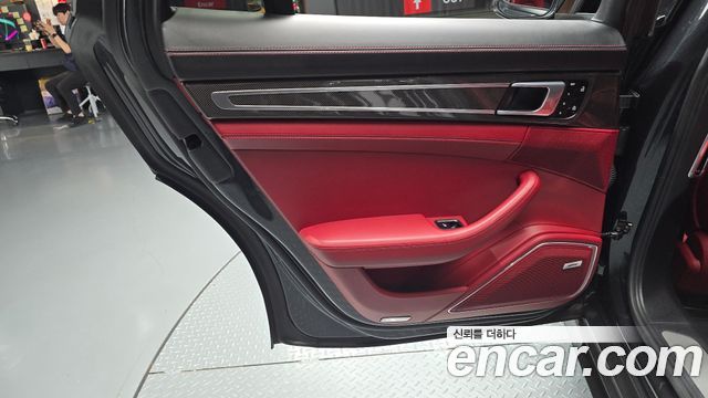 Porsche Panamera 2020 — photo 15